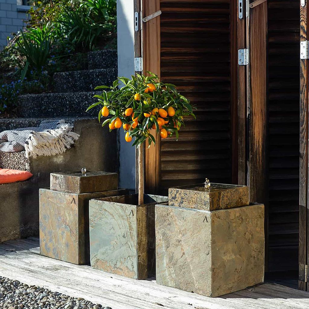 Patio fontein voor buiten hoekig klein VIDA 30 van CLIMAQUA